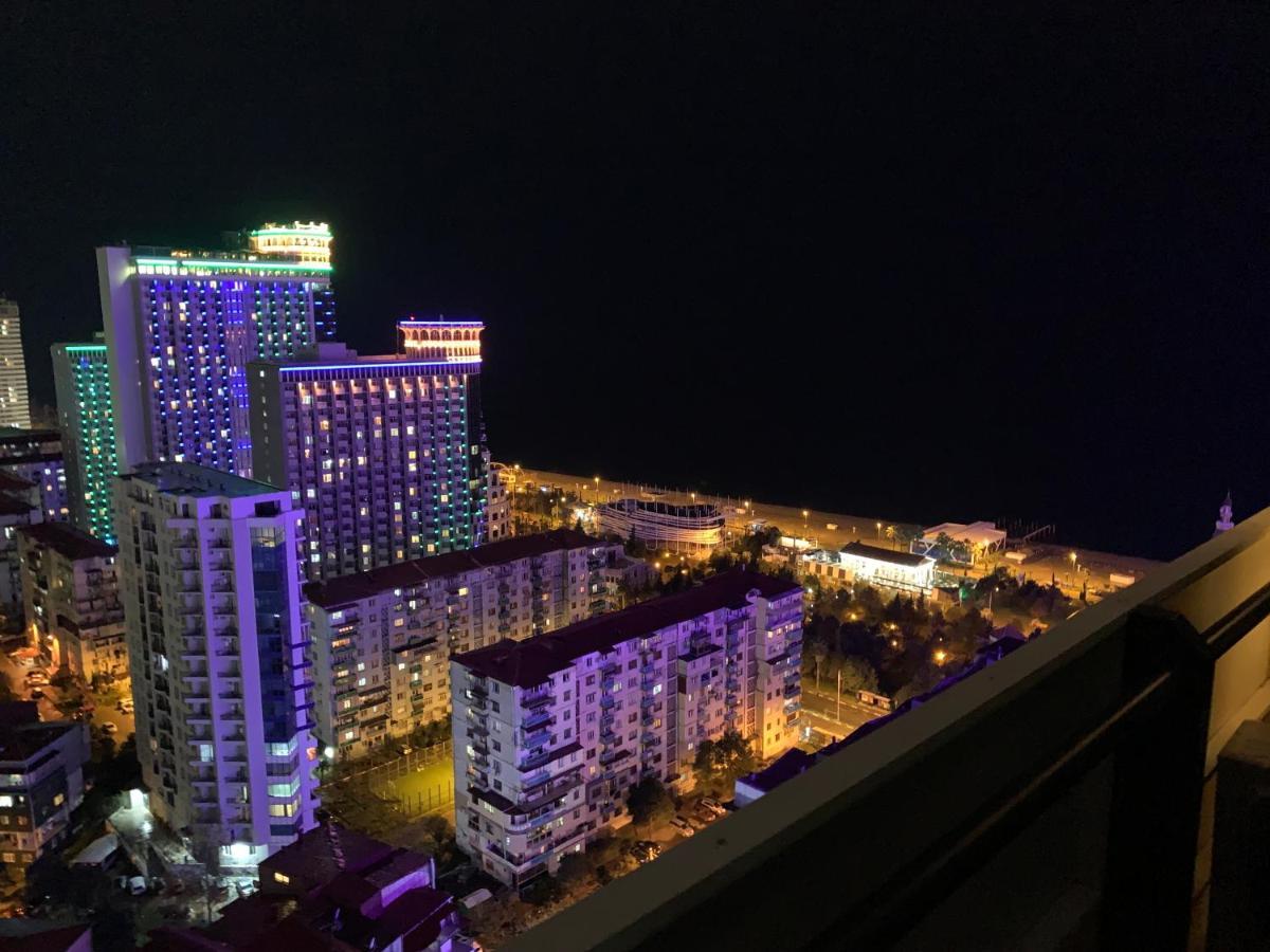 Vip Aparthotel Orbi City Sea View Batum Dış mekan fotoğraf
