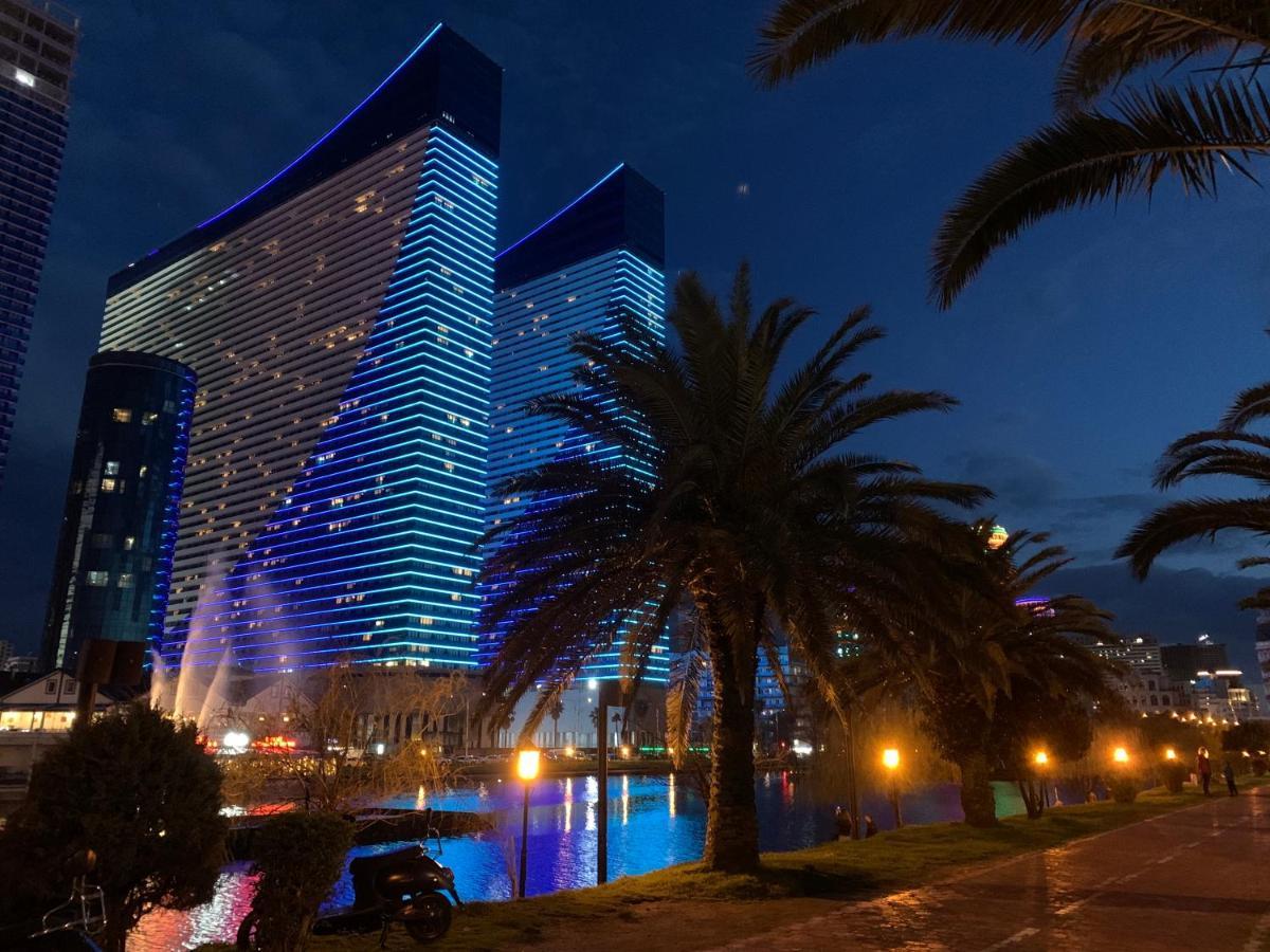 Vip Aparthotel Orbi City Sea View Batum Dış mekan fotoğraf