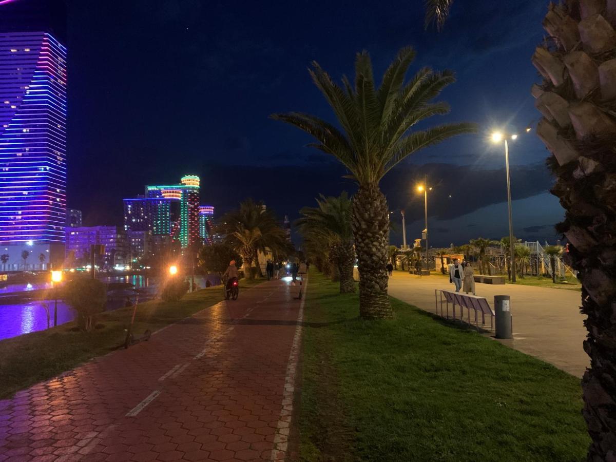 Vip Aparthotel Orbi City Sea View Batum Dış mekan fotoğraf