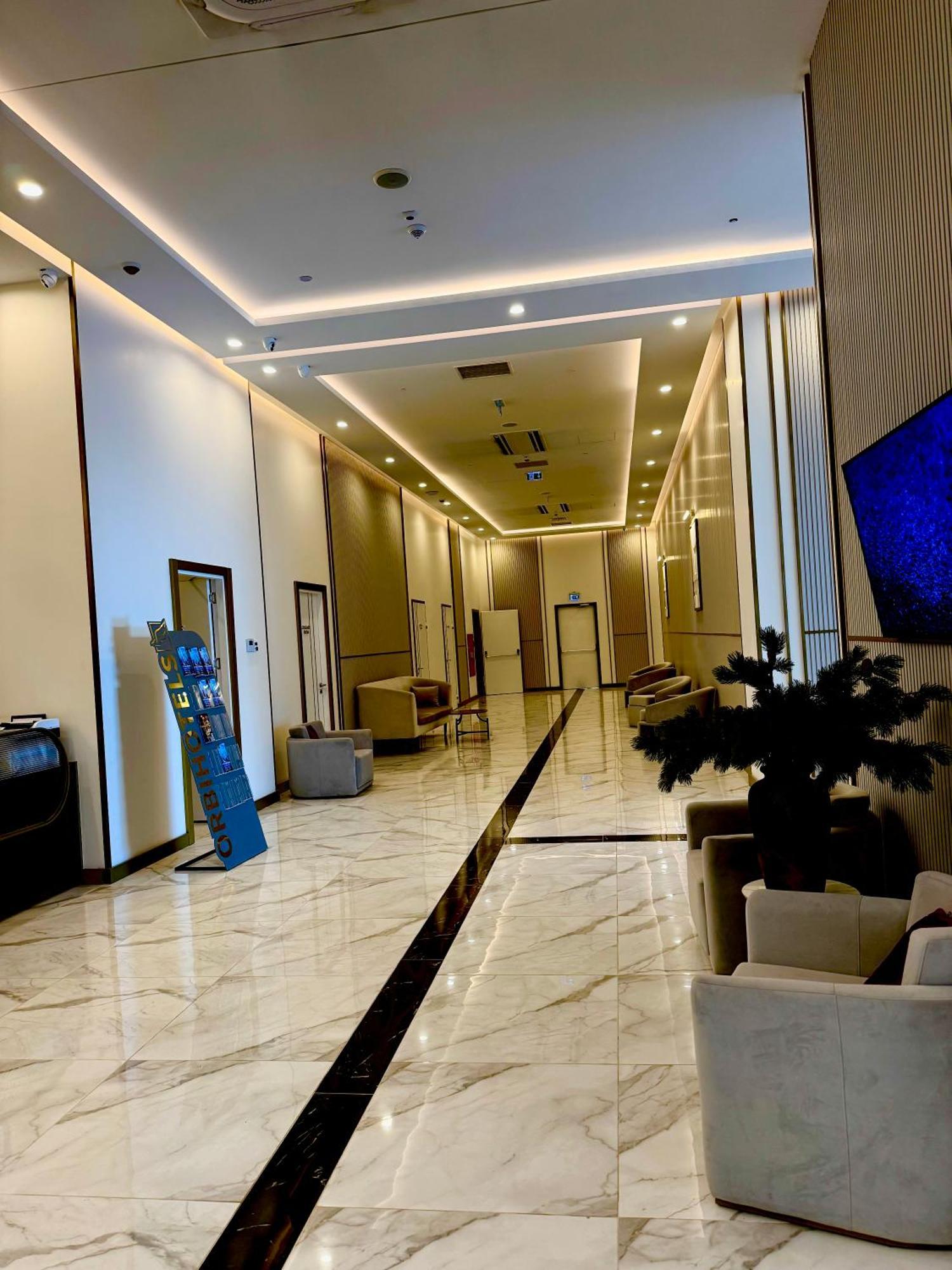 Vip Aparthotel Orbi City Sea View Batum Dış mekan fotoğraf